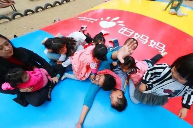 孩子们的乐园他要做万千孩子的「田妈妈」pg模拟器试玩把30多个城郊农场爆改成(图8)